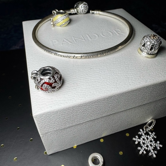 Pandora • 2017 edition • Pandora Bright Ornament Charm • 2017 Limited Edition - Picture 11 of 11